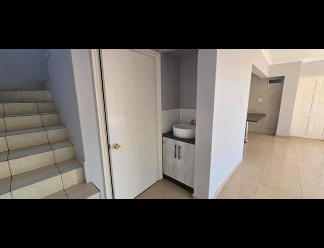 3 BEDROOM PROPERTY TO RENT IN MOUNT EDGECOMBE
